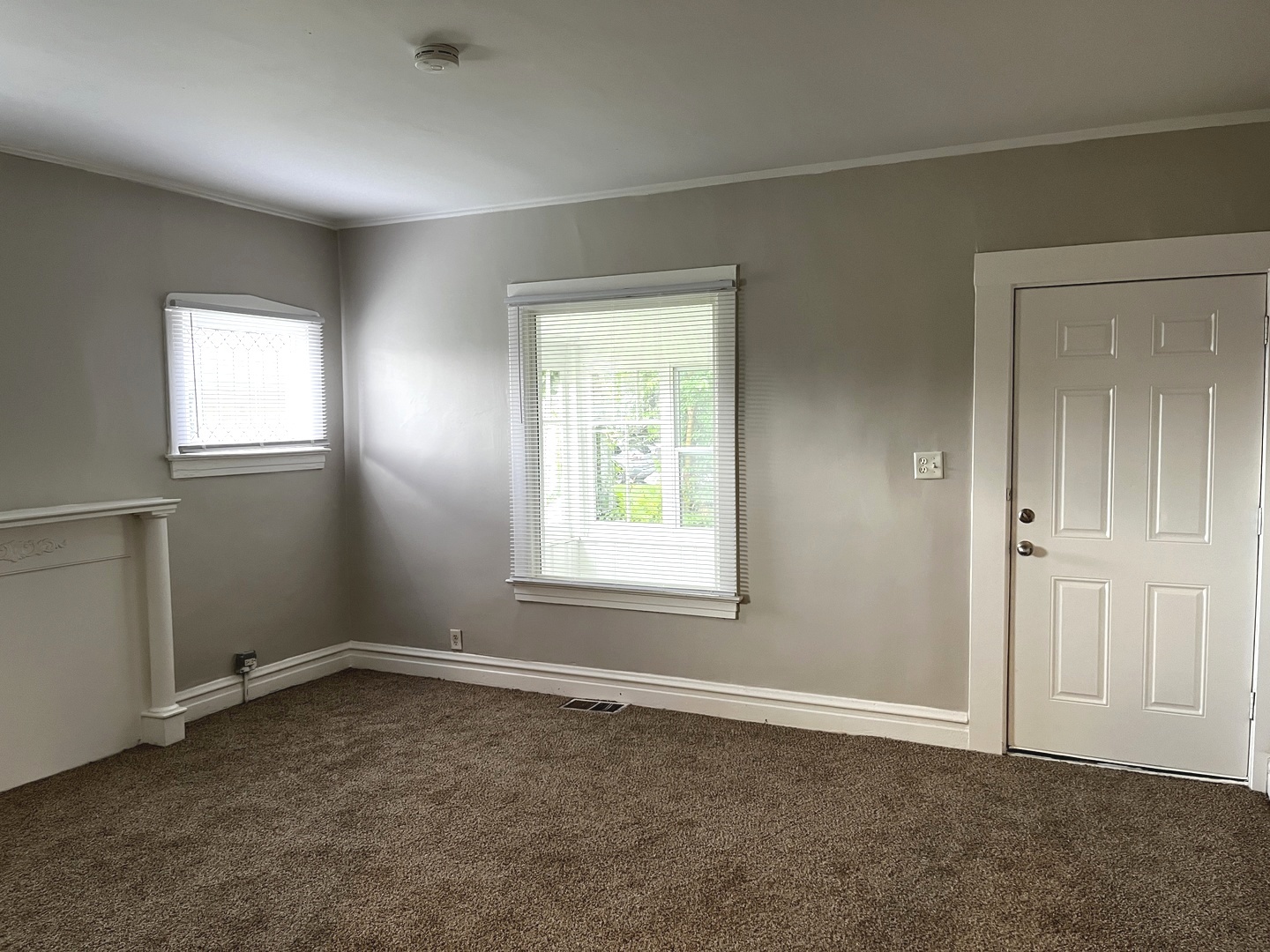 3807 Wesley Avenue Berwyn, IL 60402 - Photo 4 of 19