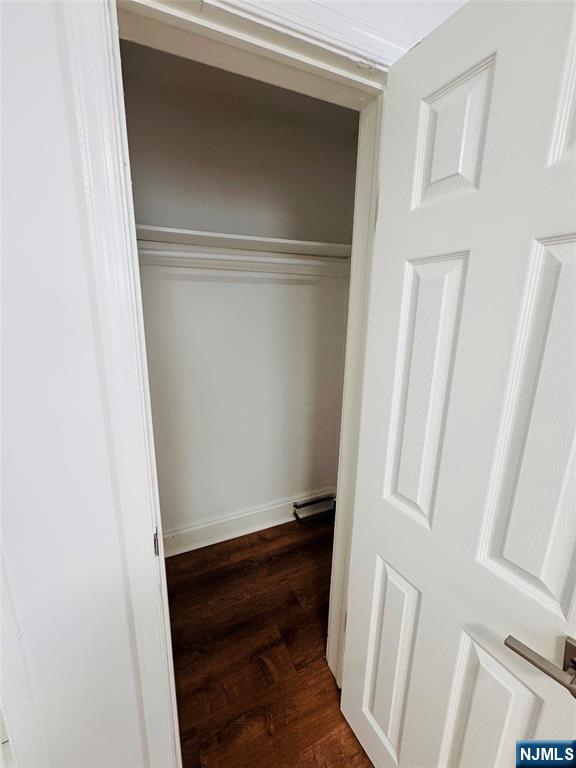 23 Valley Place Edgewater, NJ 07020 - Photo 5 of 13