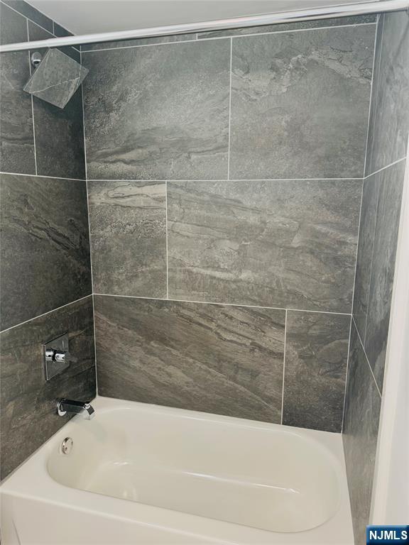 23 Valley Place Edgewater, NJ 07020 - Photo 9 of 13