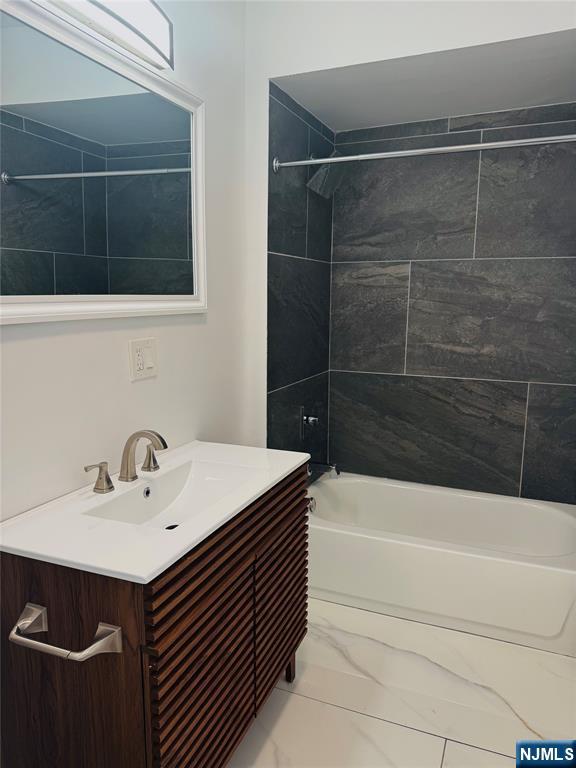 23 Valley Place Edgewater, NJ 07020 - Photo 10 of 13