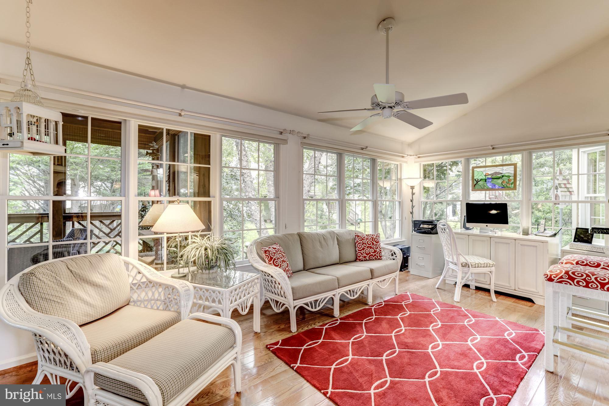10998 Clover Hunt Court Reston, VA 20194 - Photo 17 of 55 Gallery Image 17