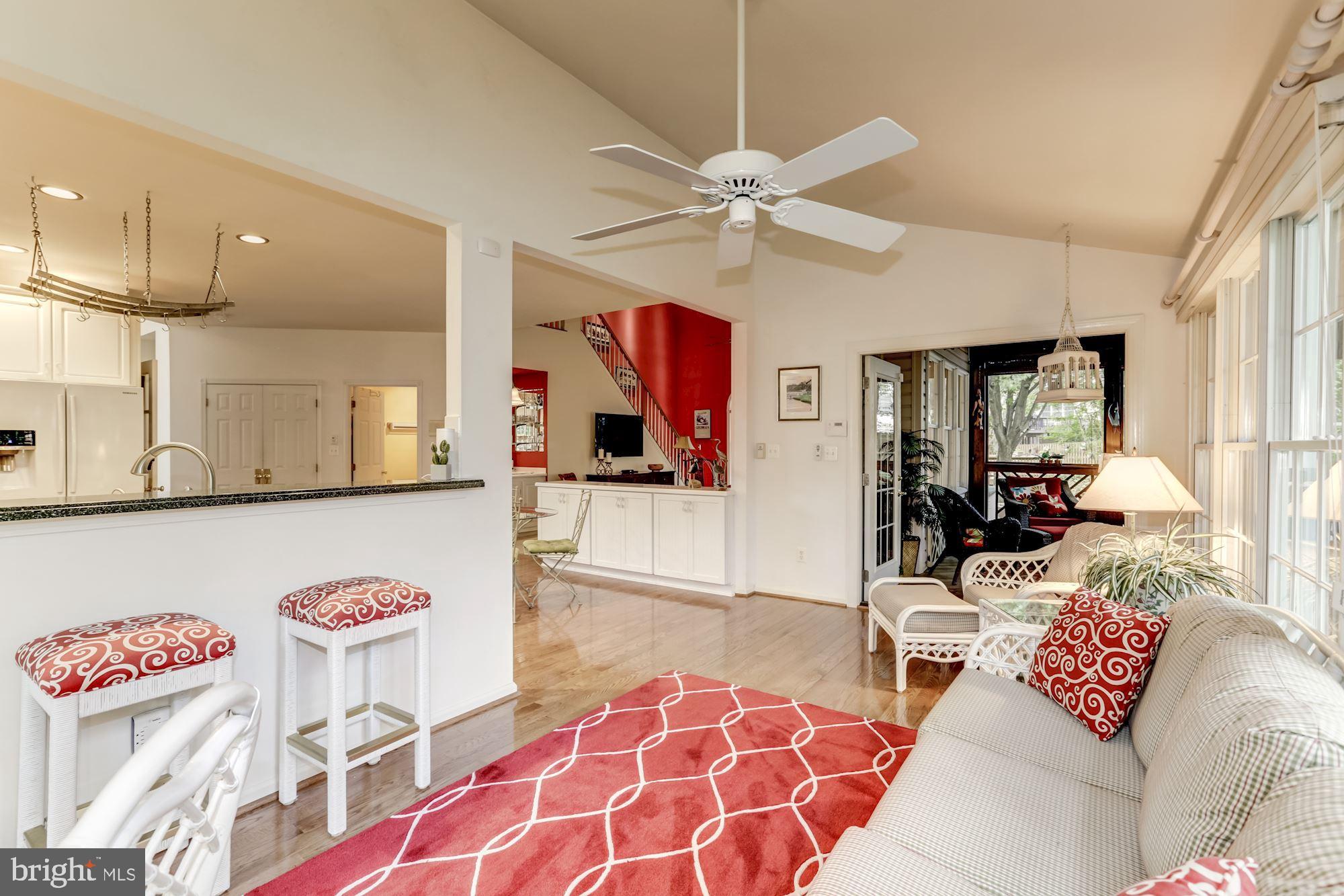 10998 Clover Hunt Court Reston, VA 20194 - Photo 21 of 55 Gallery Image 21