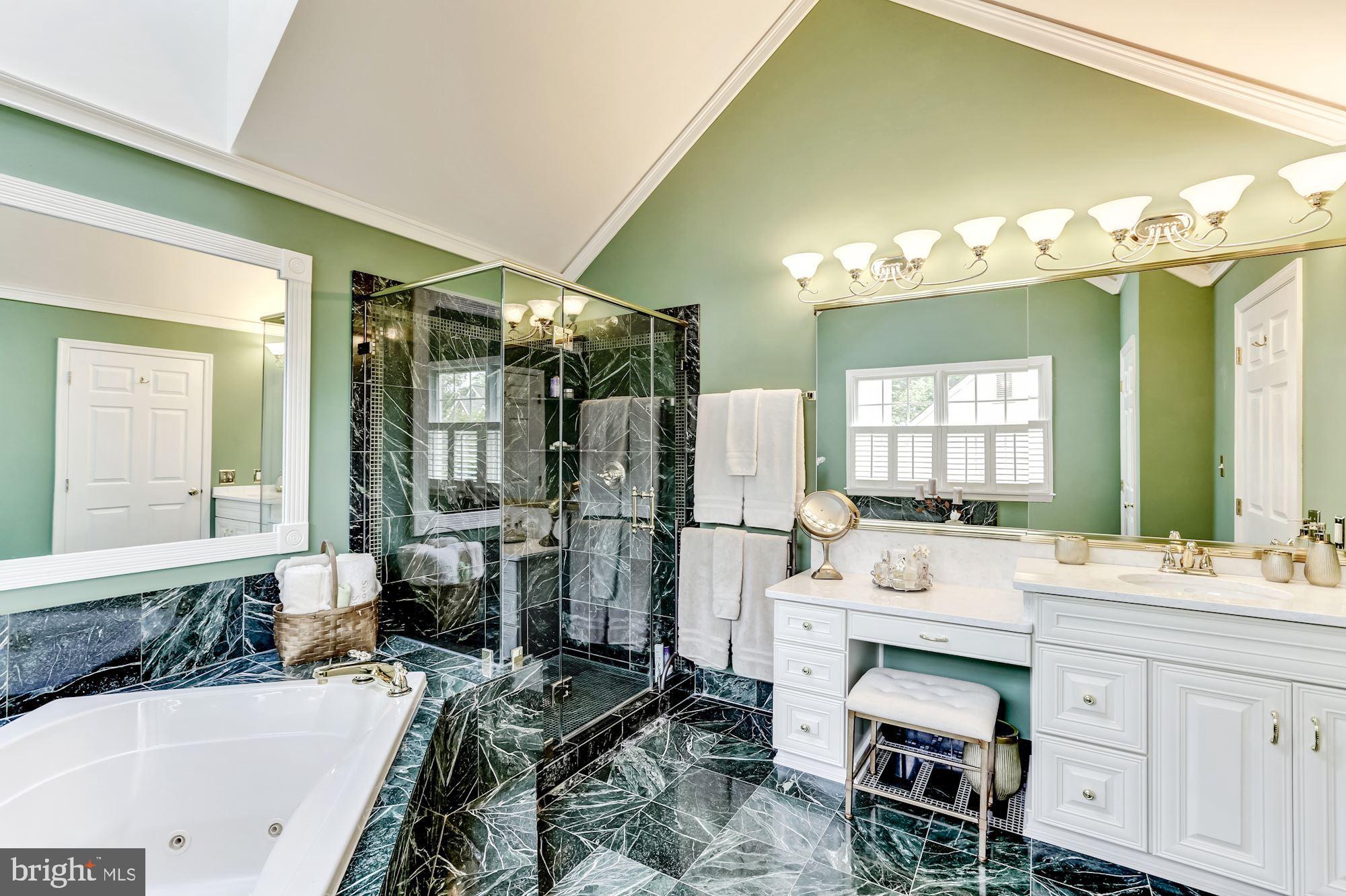 10998 Clover Hunt Court Reston, VA 20194 - Photo 35 of 55 Gallery Image 35