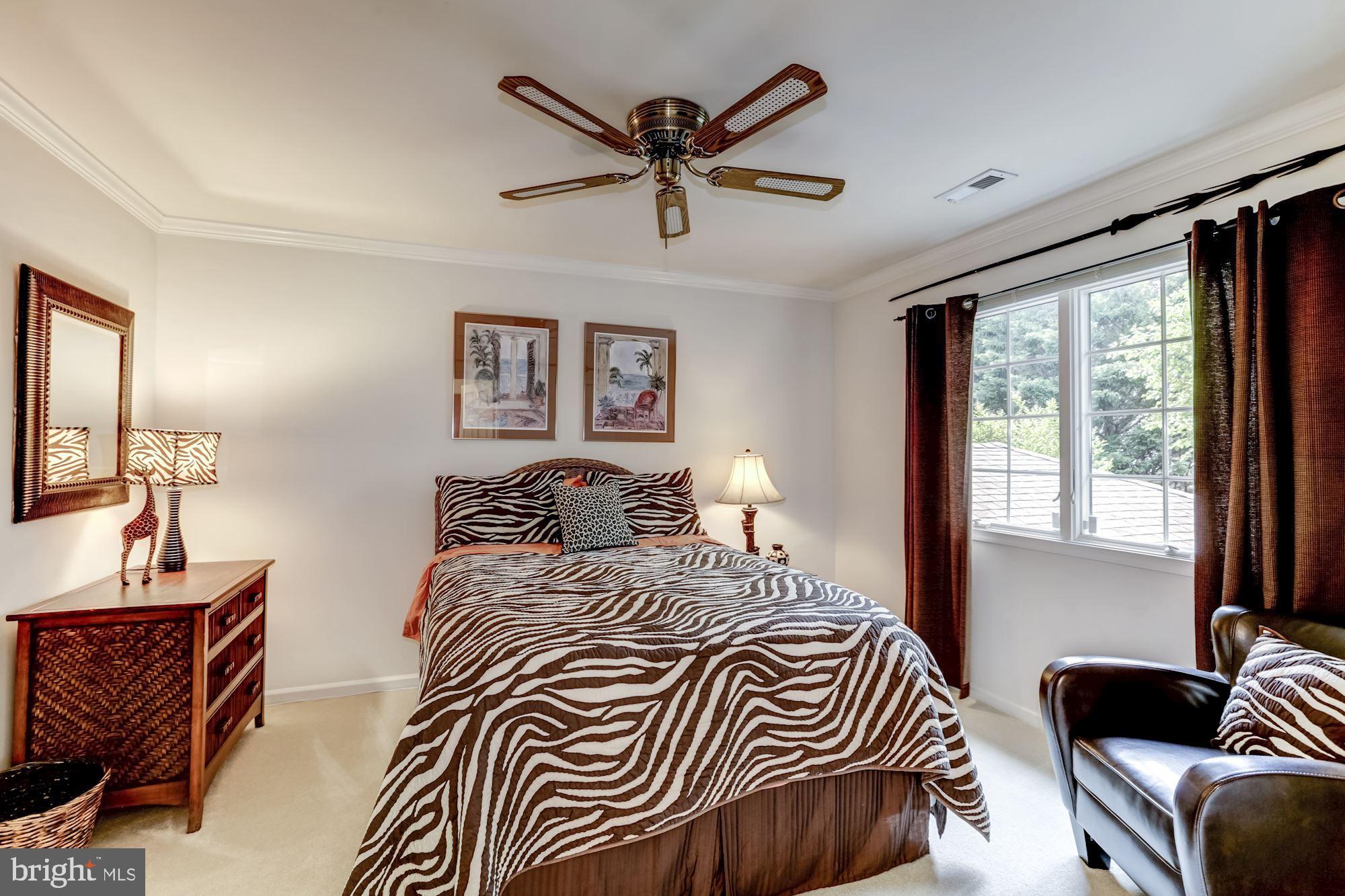 10998 Clover Hunt Court Reston, VA 20194 - Photo 36 of 55 Gallery Image 36