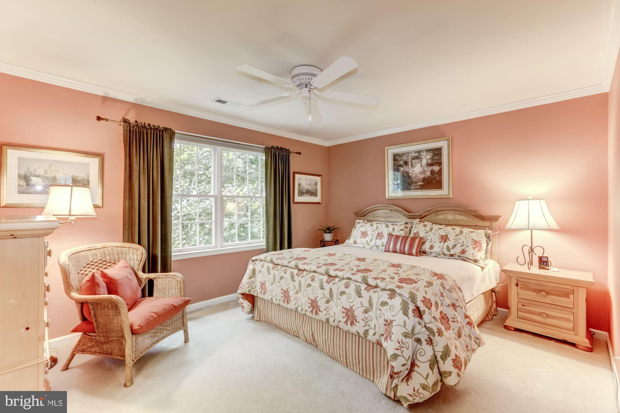 10998 Clover Hunt Court Reston, VA 20194 - Photo 38 of 55 Gallery Image 38