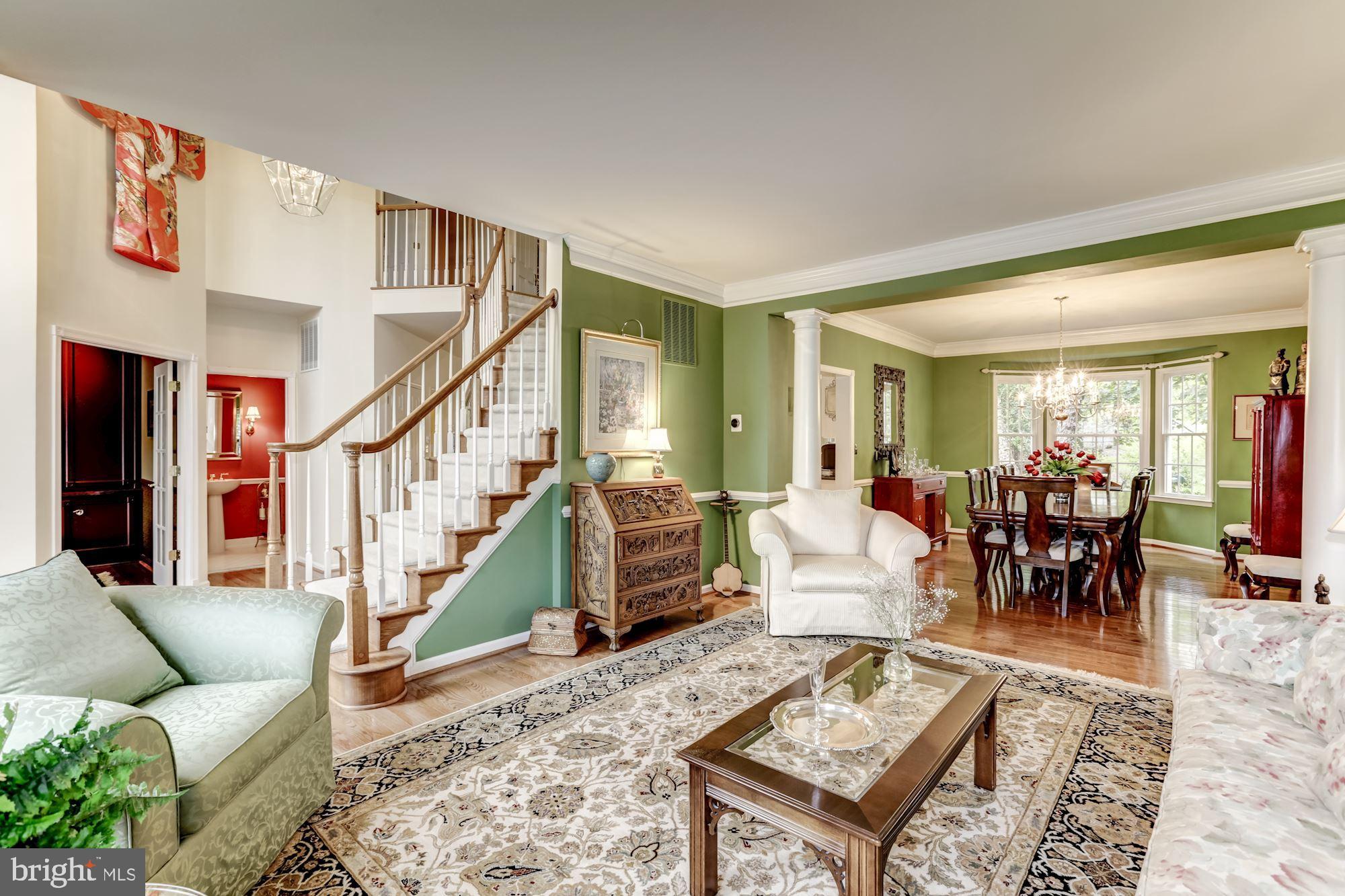 10998 Clover Hunt Court Reston, VA 20194 - Photo 7 of 55 Gallery Image 7
