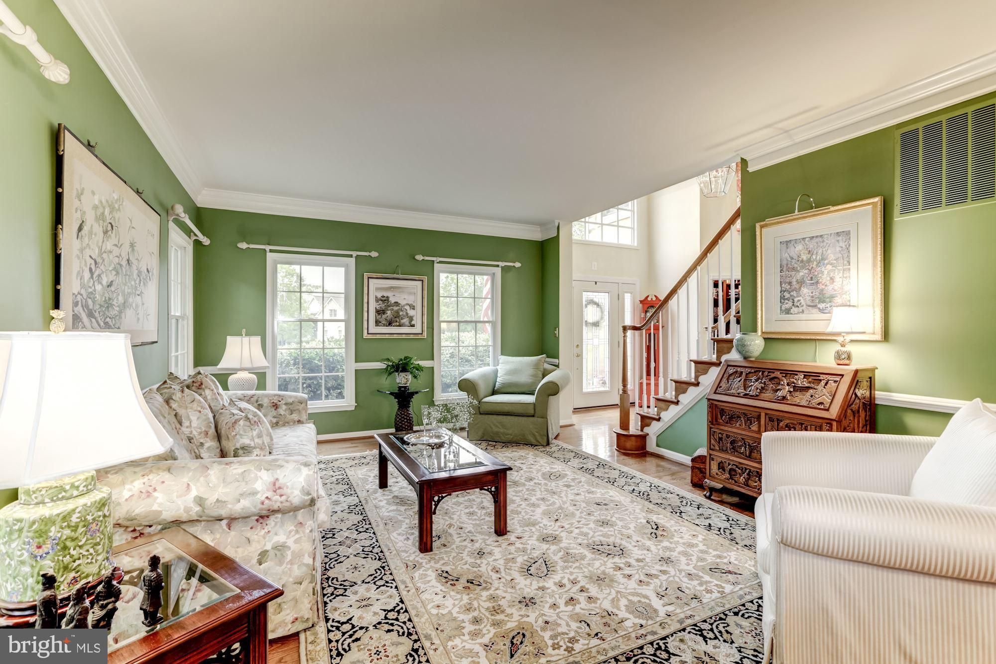 10998 Clover Hunt Court Reston, VA 20194 - Photo 8 of 55 Gallery Image 8