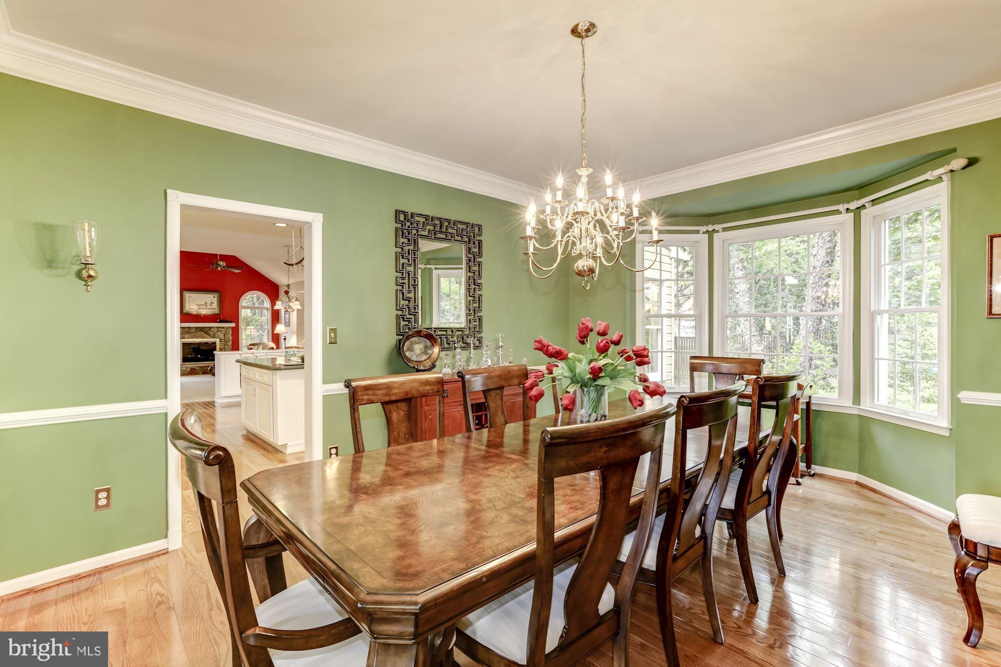 10998 Clover Hunt Court Reston, VA 20194 - Photo 10 of 55 Gallery Image 10