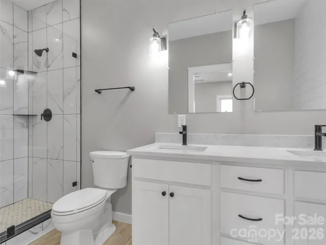 $405,000 | 171 Peyton Elaine Road, Clyde, NC 28721