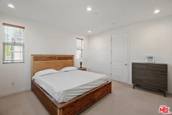 $9,899 | 10833 Tabor Street, Los Angeles, CA 90034