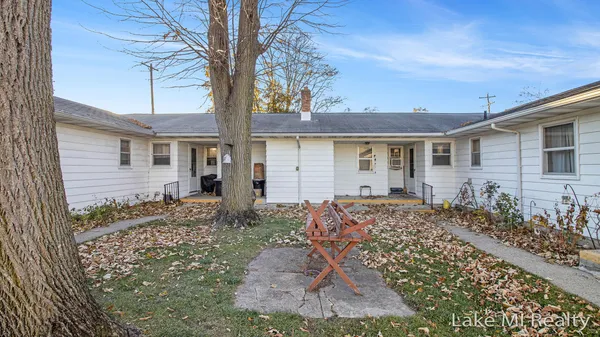 $65,900 | 2130 Banner Drive Southwest, Unit 21, Wyoming, MI 49509