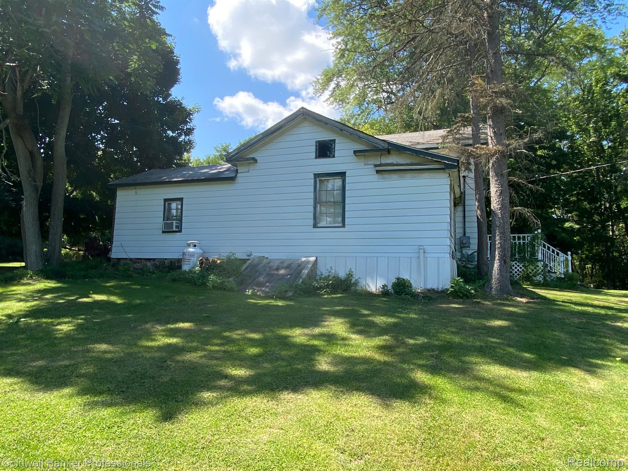 11510 Faussett Road Fenton, MI 48430 - Photo 24 of 24 East End of Home