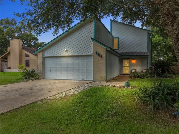 $249,500 | 4514 Albatross Drive, Seabrook, TX 77586