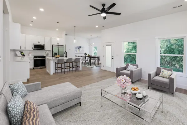 $275,000 | 506 Vault Way, Roebuck, SC 29376