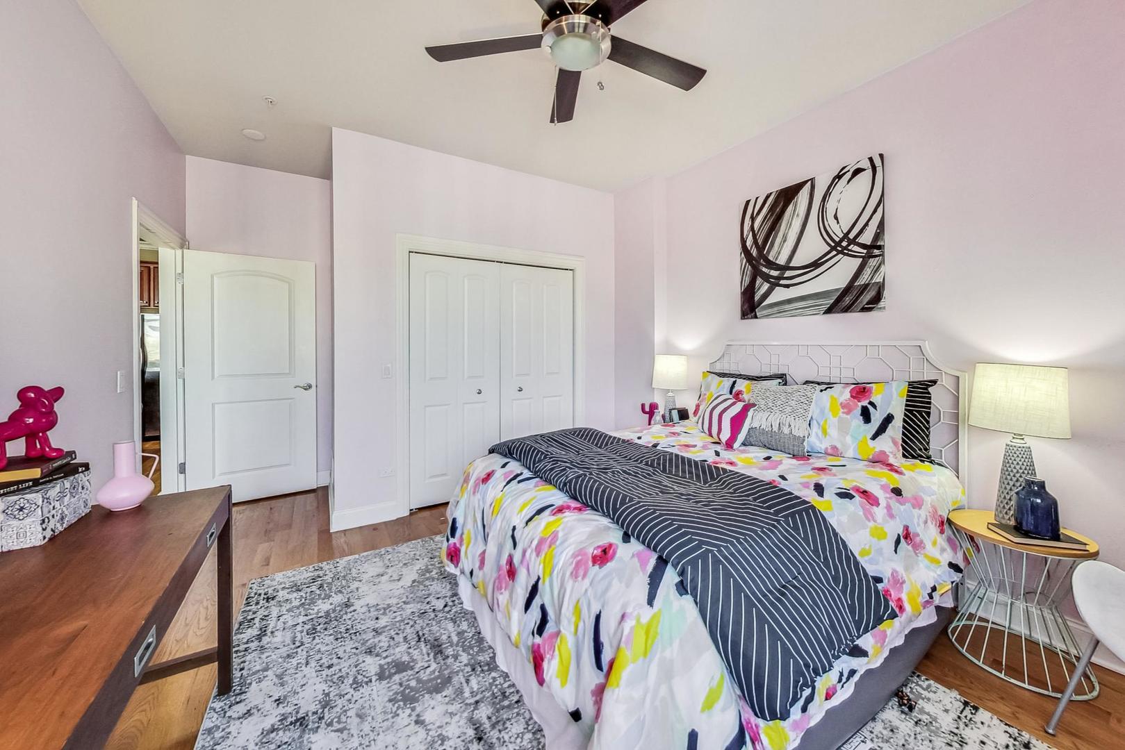1453 West Irving Park Road, Unit 302 Chicago, IL 60613 - Photo 17 of 22 Gallery Image 17