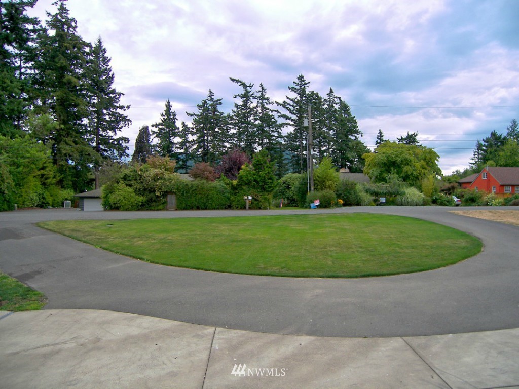 310 Parkridge Road Bellingham, WA 98225 - Photo 3 of 24