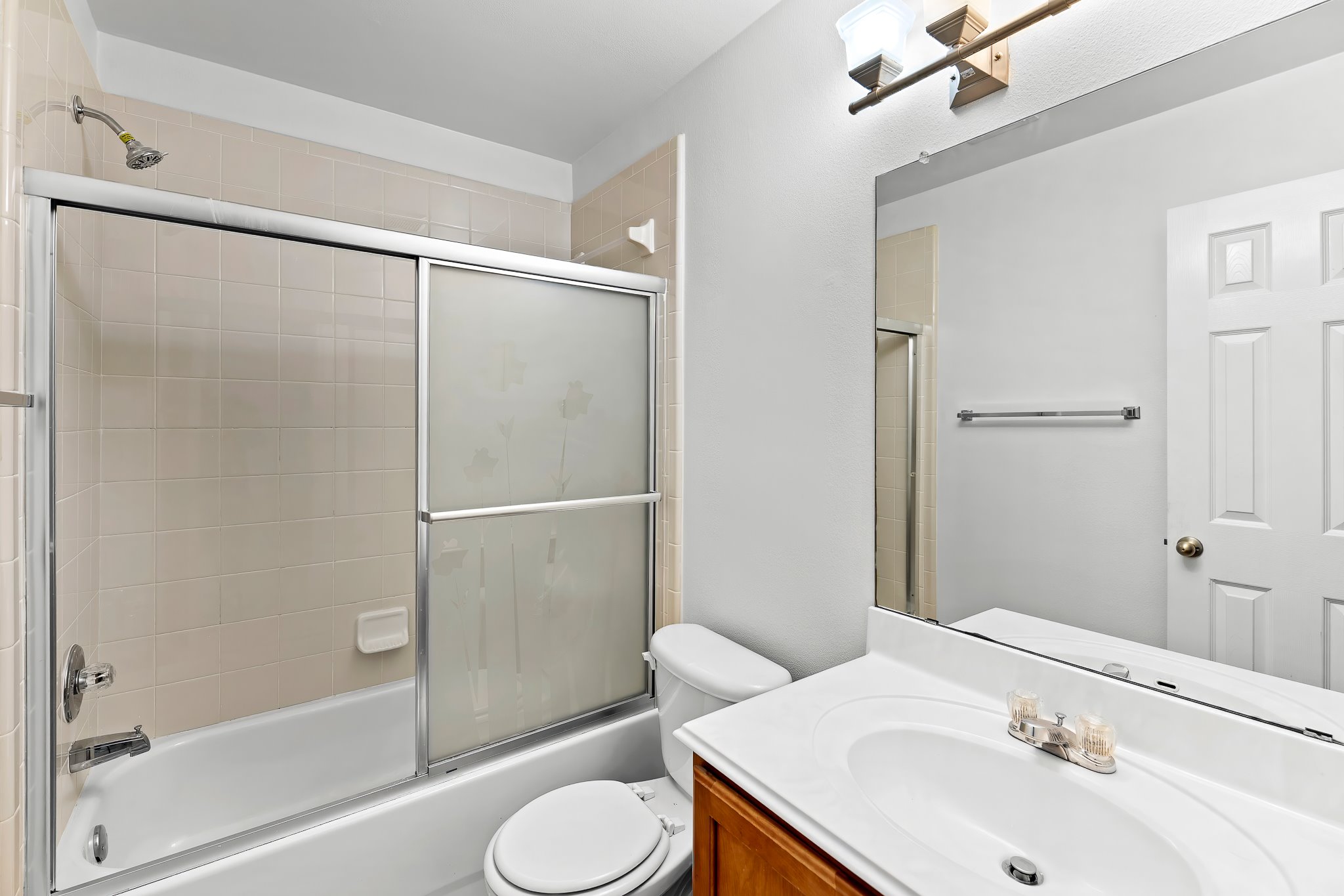 6700 Tulloch Way Austin, TX 78754 - Photo 35 of 39 a bathroom with a sink toilet and shower