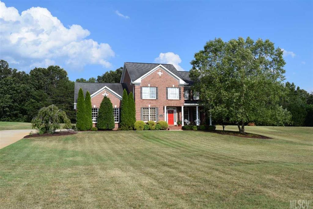 1192 James Farm Road Hickory, NC 28602 - Photo 1 of 25 Gallery Image 1