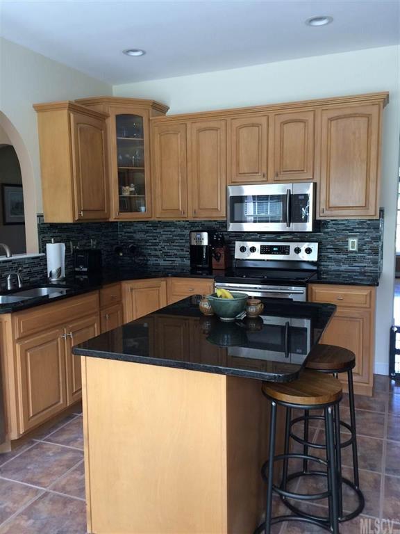 1192 James Farm Road Hickory, NC 28602 - Photo 3 of 25 Gallery Image 3