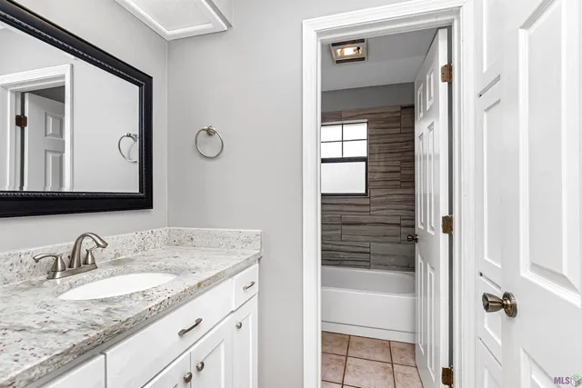 $1,850 | 1142 Bullrush Drive, Baton Rouge, LA 70810