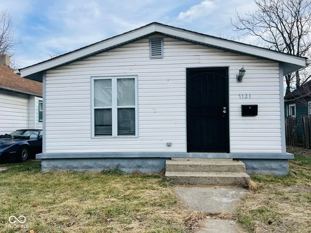 $160,000 | 1121 North Belleview Place, Indianapolis, IN 46222