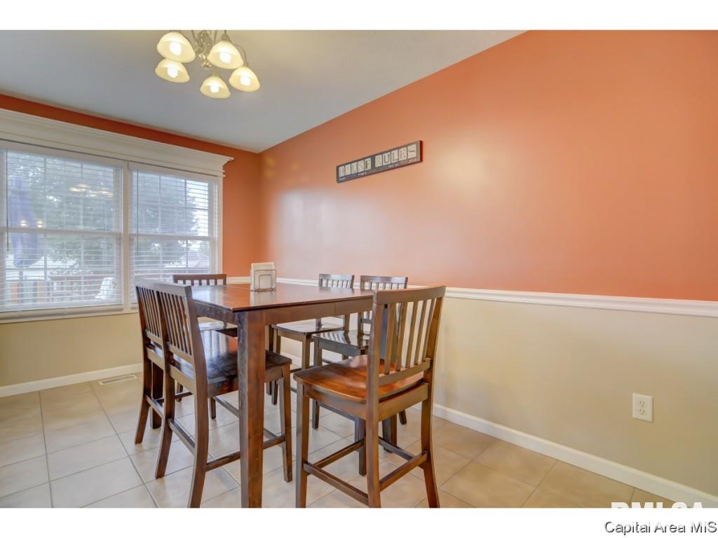 2929 Andy Road Springfield, IL 62702 - Photo 9 of 36