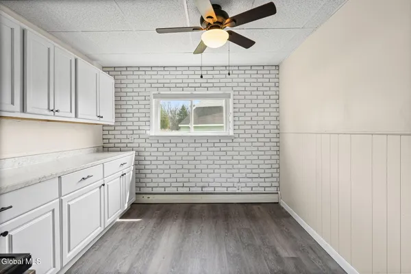 $269,900 | 246 East Campbell Road, Rotterdam, NY 12303