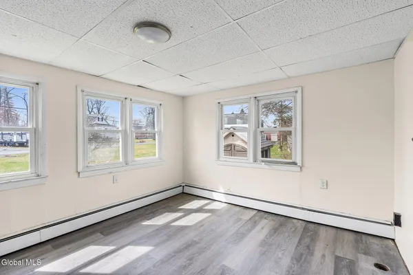 $269,900 | 246 East Campbell Road, Rotterdam, NY 12303