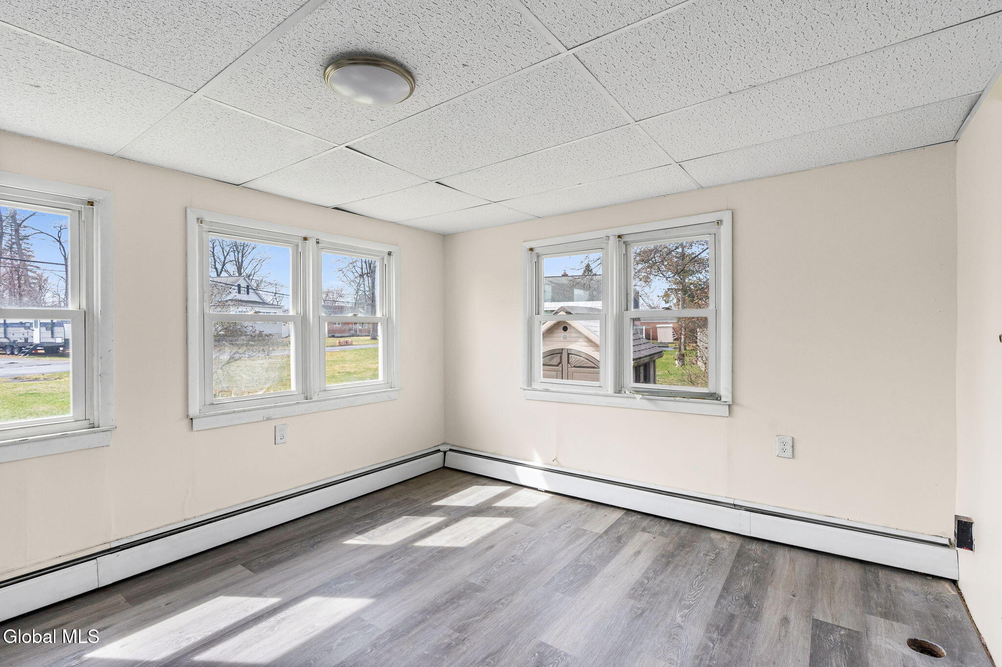 246 East Campbell Road Rotterdam, NY 12303 - Photo 14 of 39 5-web-or-mls-246-e-campbell-rd