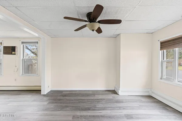 $269,900 | 246 East Campbell Road, Rotterdam, NY 12303