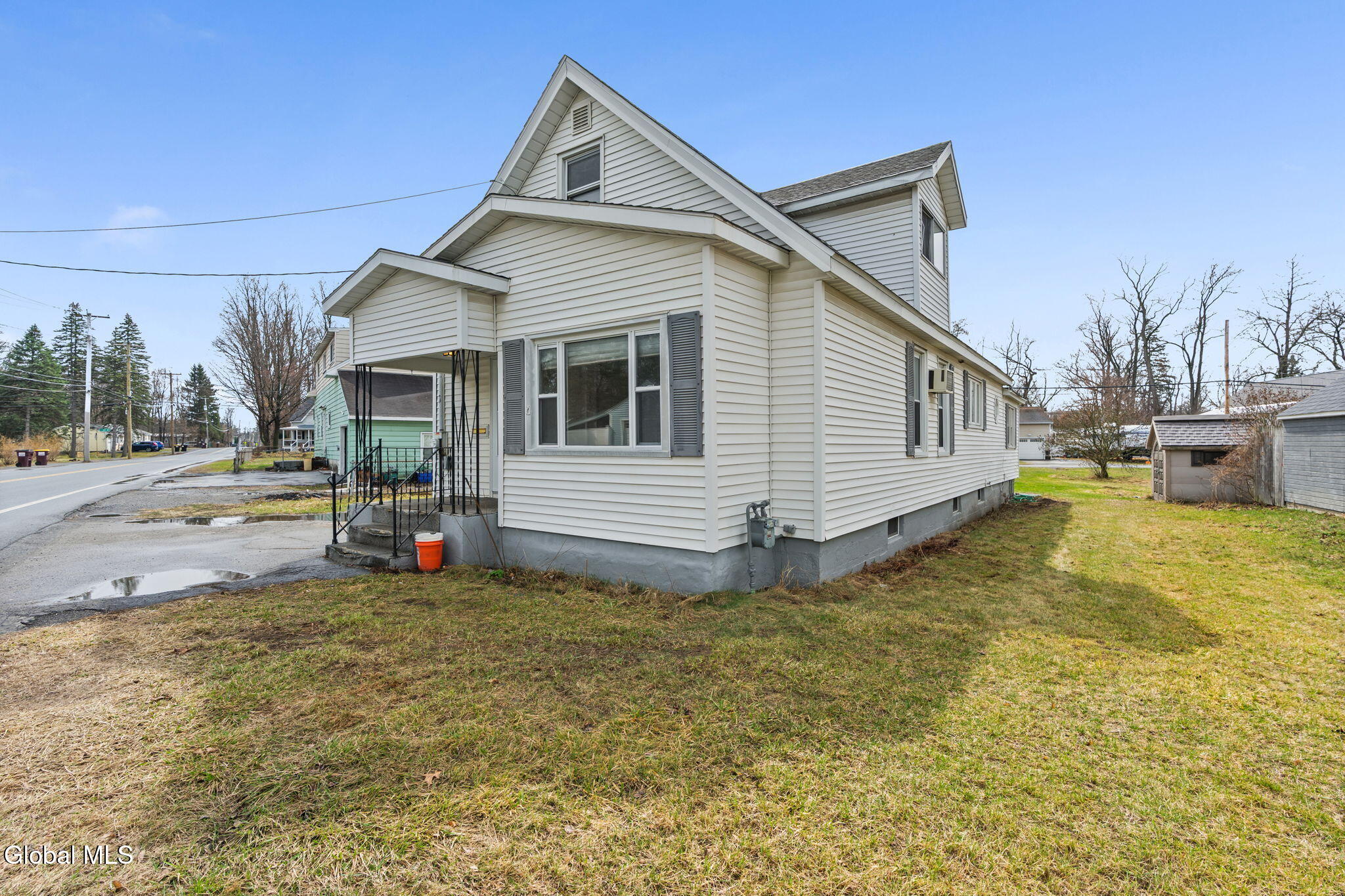 246 East Campbell Road Rotterdam, NY 12303 - Photo 33 of 39 25-web-or-mls-246-e-campbell-rd