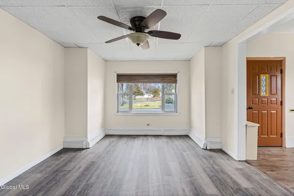 $269,900 | 246 East Campbell Road, Rotterdam, NY 12303