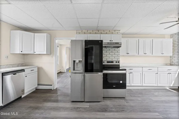 $269,900 | 246 East Campbell Road, Rotterdam, NY 12303