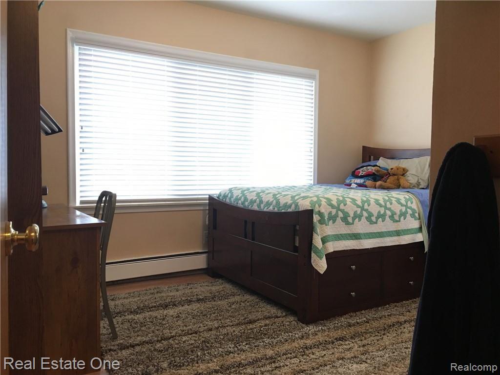 13445 Frazho Road Warren, MI 48089 - Photo 23 of 33 IMG_2966.JPG