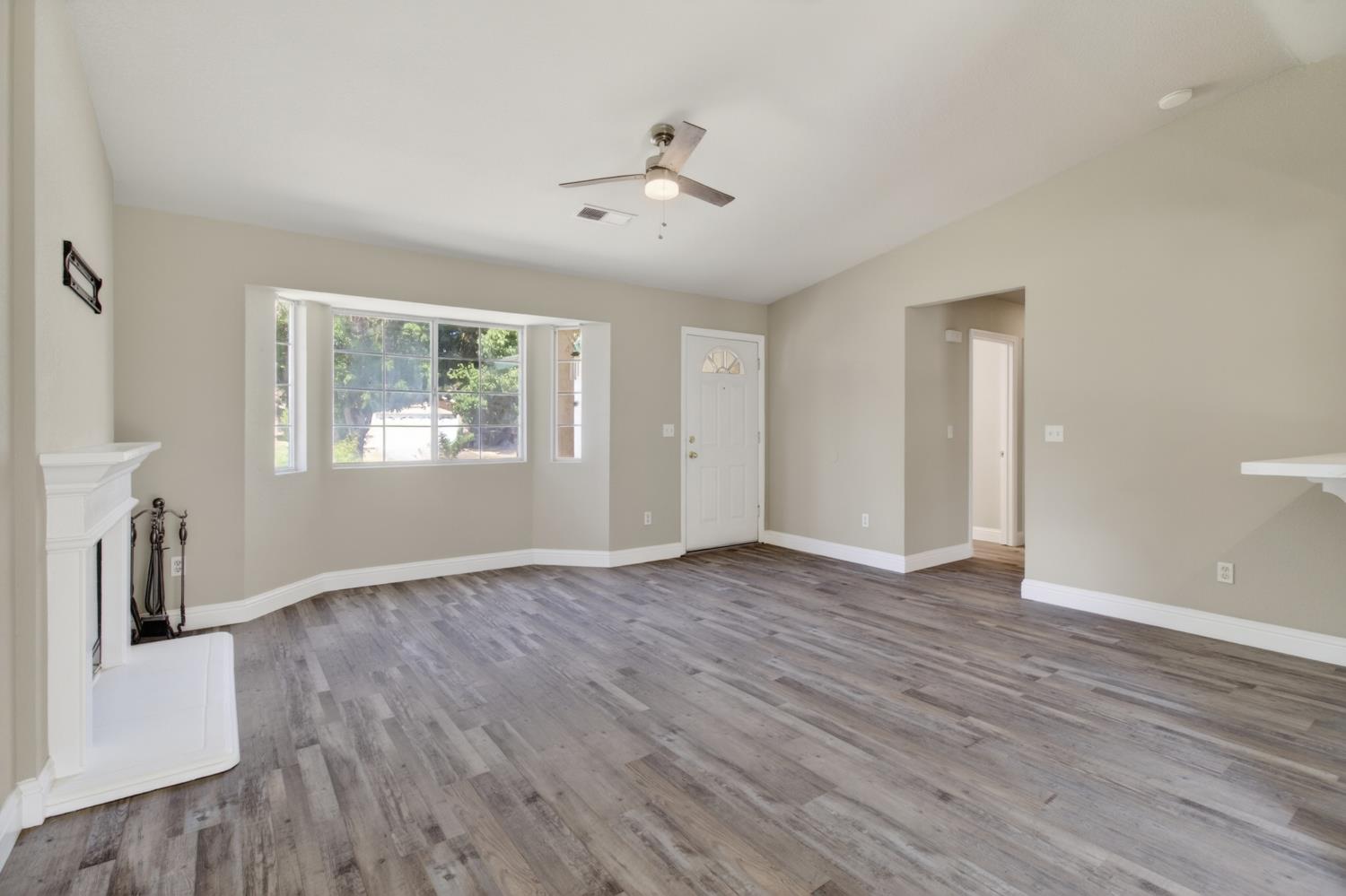 336 Serano Street Merced, CA 95341 - Photo 7 of 36 Gallery Image 7