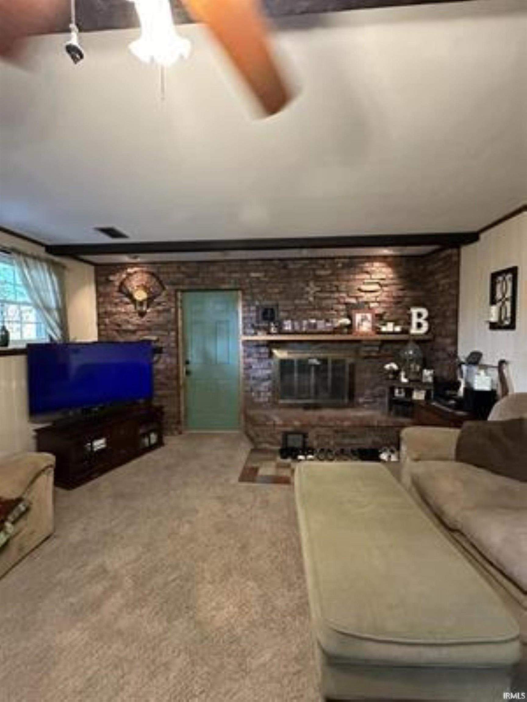 1890 Oak Street Linton, IN 47441 - Photo 7 of 25
