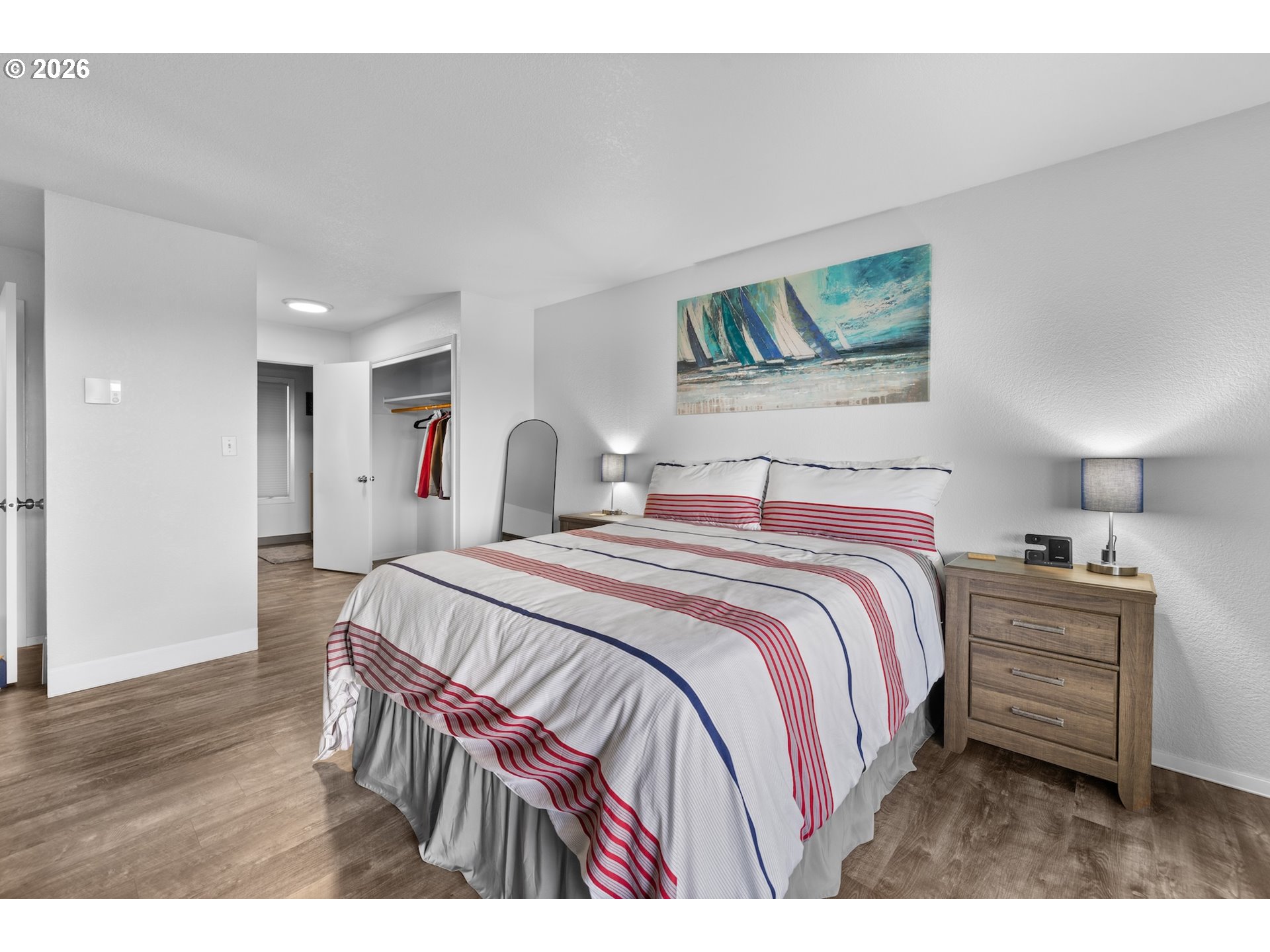 2801 Willows Road, Unit 8 Seaview, WA 98644 - Photo 11 of 22 Bedroom, Owner's Suite