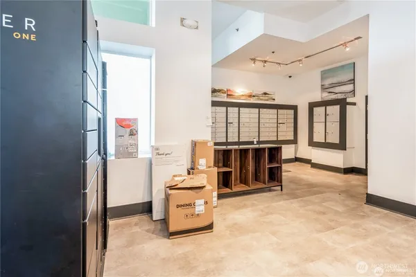 $2,300 | 655 Crockett Street, Unit A405, Seattle, WA 98109