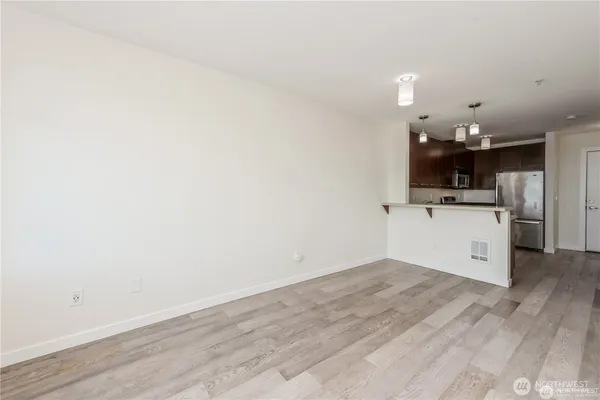 $2,300 | 655 Crockett Street, Unit A405, Seattle, WA 98109