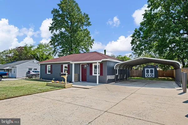 $294,900 | 22 Memorial Drive, New Castle, DE 19720