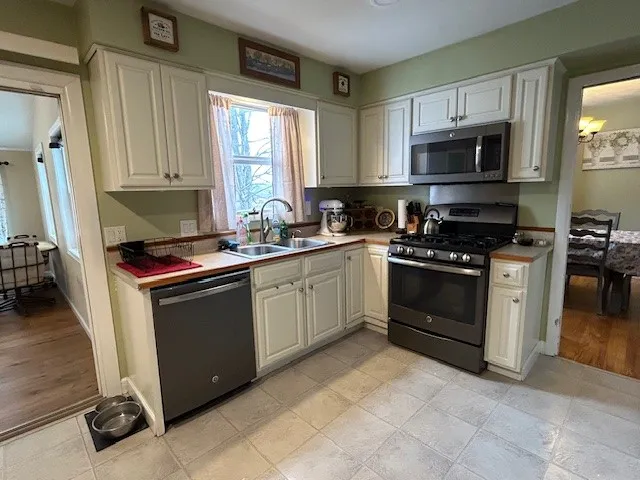 $335,000 | 4 Highland Drive, Apalachin, NY 13732