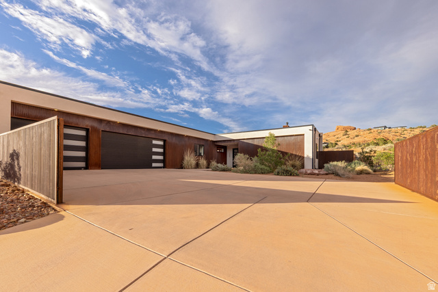 2209A Salida Del Sol Moab, UT 84532 - Photo 3 of 47