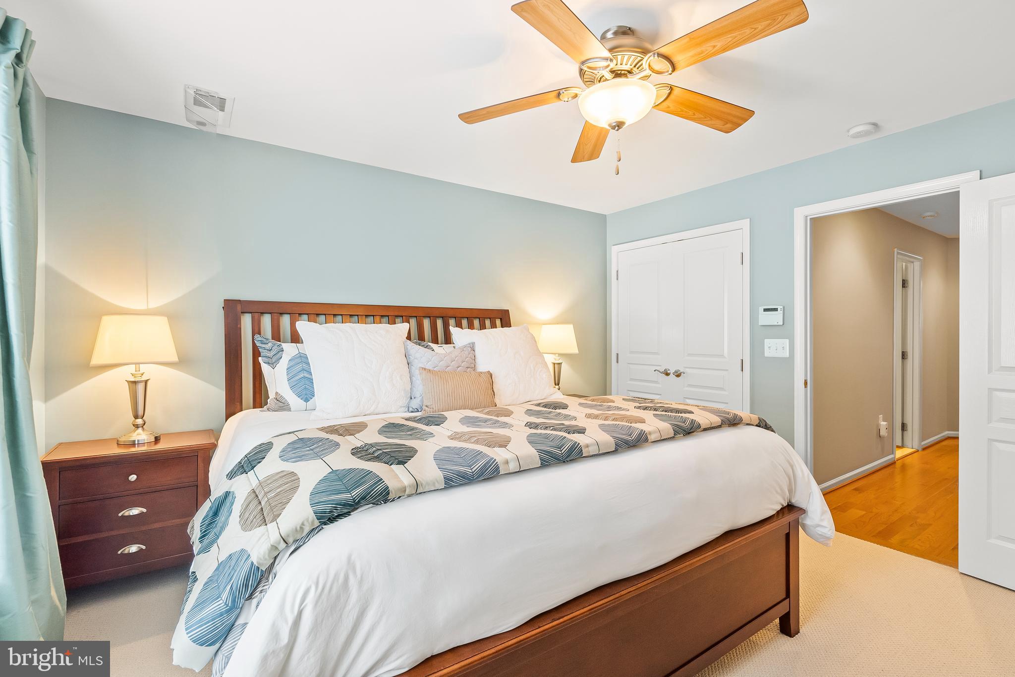3409 Kemper Road Arlington, VA 22206 - Photo 22 of 58 Primary Bedroom.