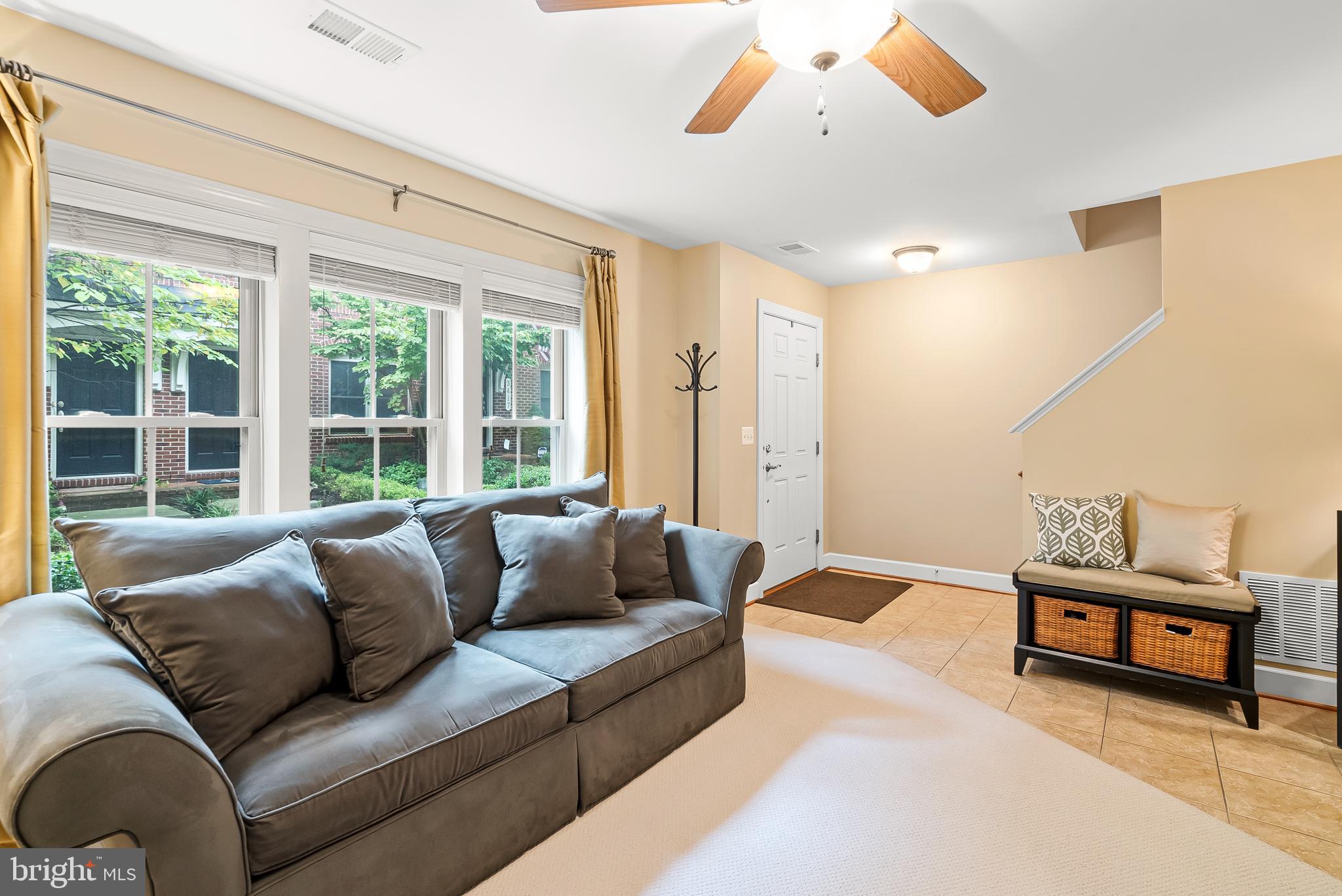3409 Kemper Road Arlington, VA 22206 - Photo 4 of 58 Makes for a great den!