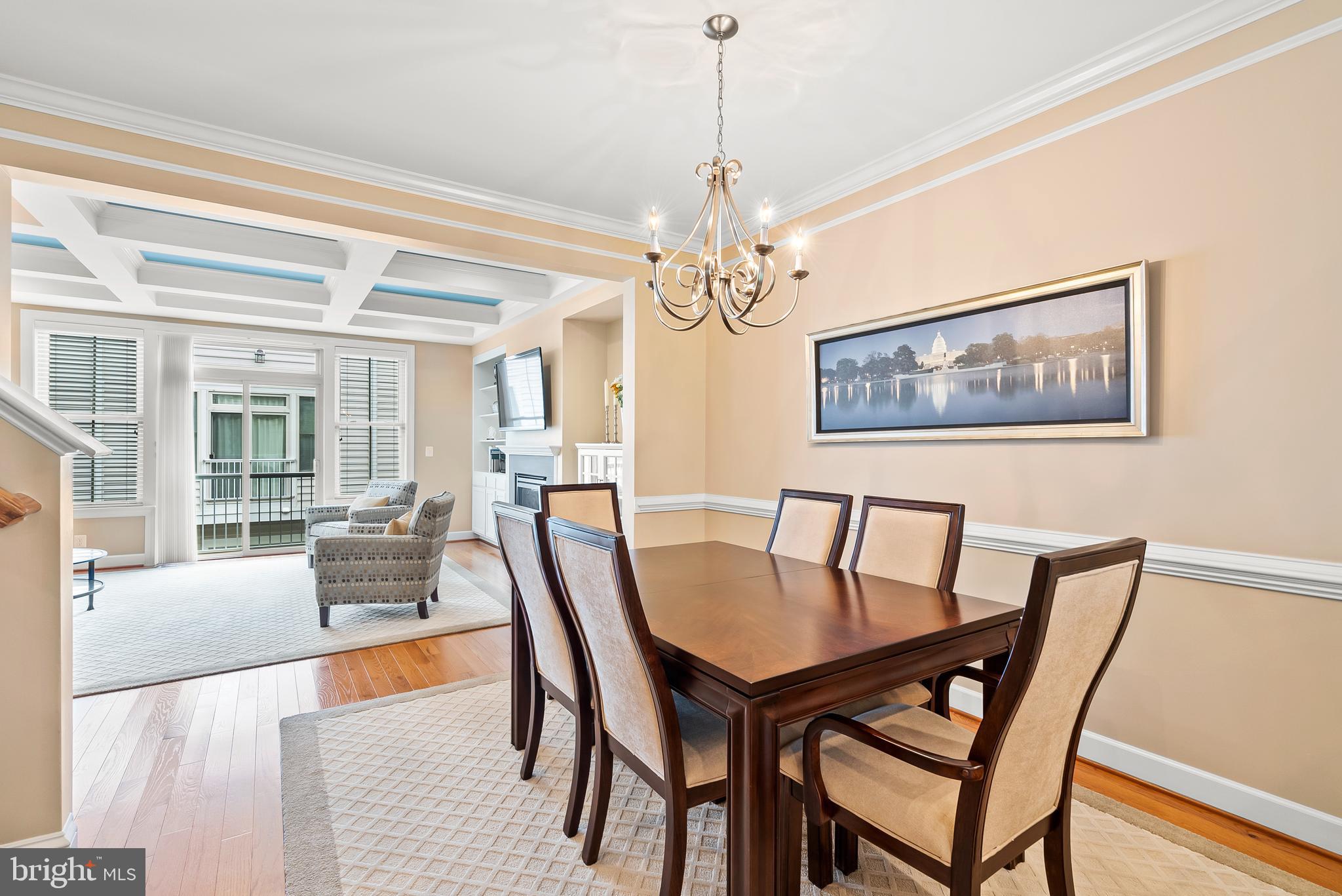 3409 Kemper Road Arlington, VA 22206 - Photo 9 of 58 Separate dining space.