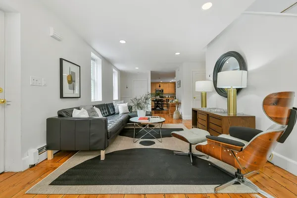 $6,800 | 93 Dresser Street, Unit 1, Boston, MA 02127