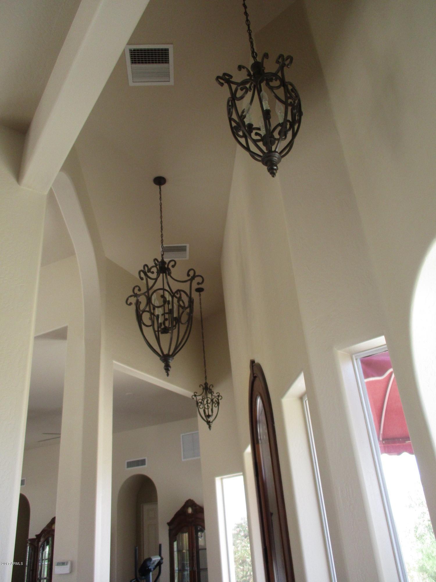 2561 North Prospectors Road Apache Junction, AZ 85119 - Photo 22 of 67 3 3