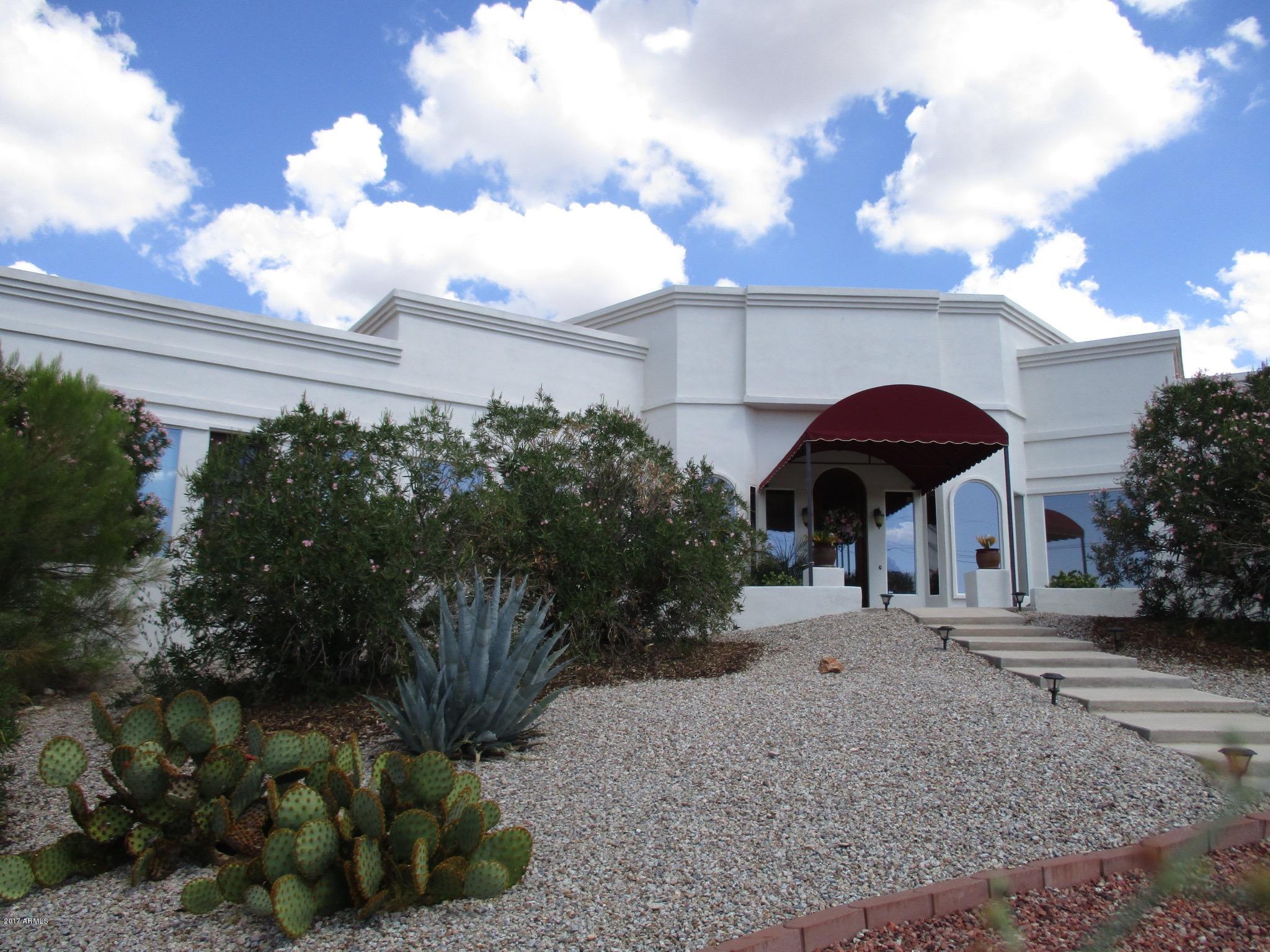 2561 North Prospectors Road Apache Junction, AZ 85119 - Photo 23 of 67 3