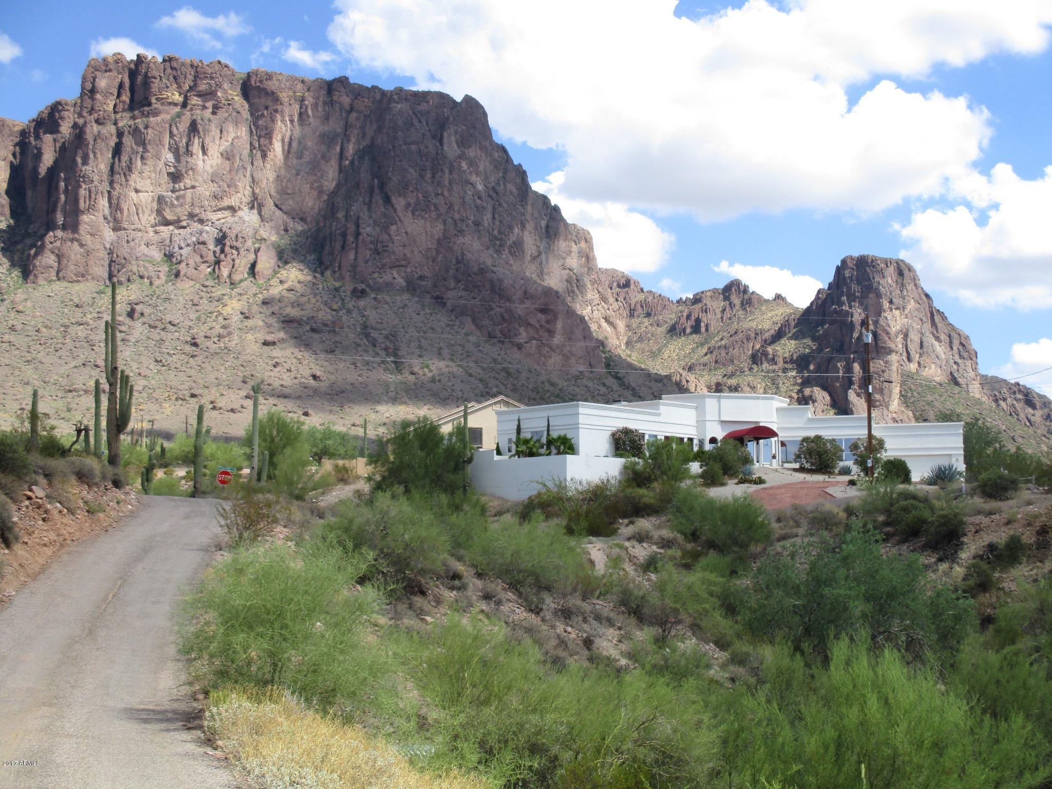 2561 North Prospectors Road Apache Junction, AZ 85119 - Photo 67 of 67 good3