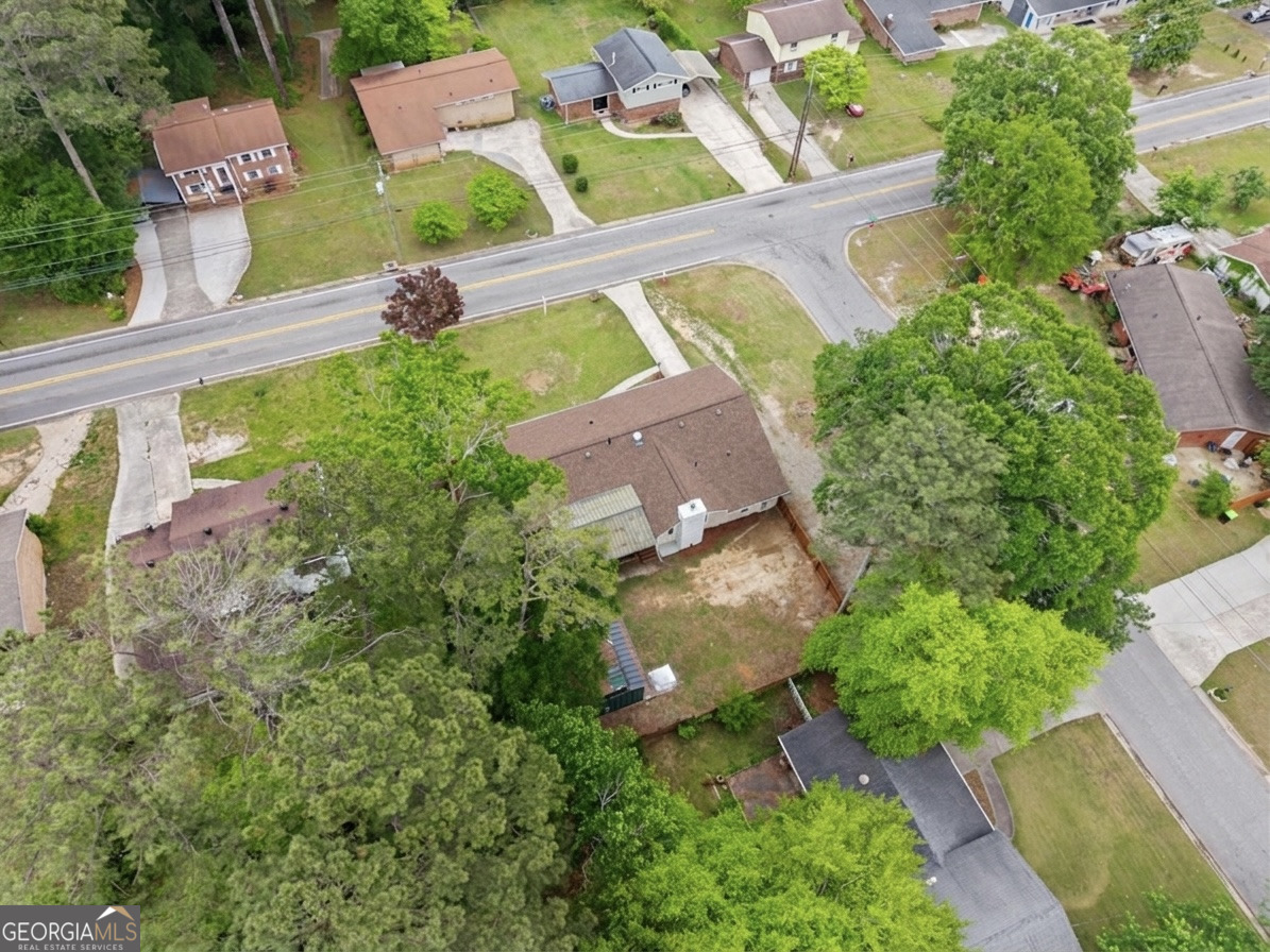 6463 Maddox Road Morrow, GA 30260 - Photo 44 of 46 an aerial view of a house with a yard